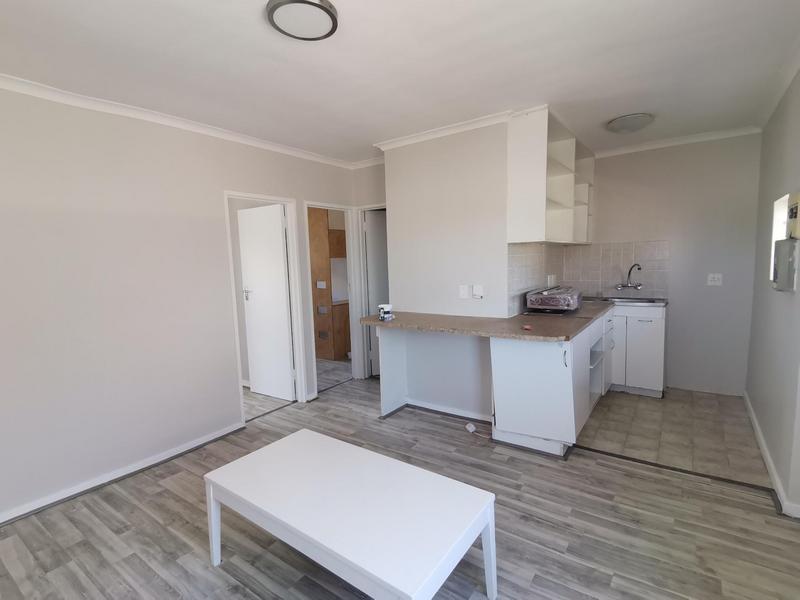 2 Bedroom Property for Sale in Pinelands Western Cape
